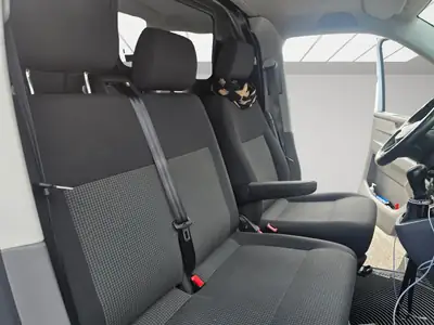 VW T6.1 2.0 TDI 4Motion DSG — Utilitaire robuste, état impeccable et 4 roues motrices — Miniatura 13
