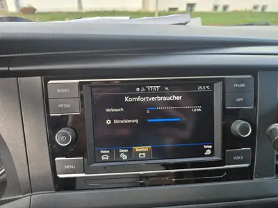 VW T6.1 2.0 TDI 4Motion DSG — Utilitaire robuste, état impeccable et 4 roues motrices — Miniatura 15