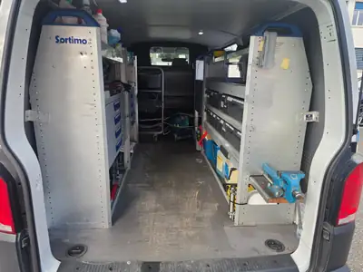 VW T6.1 2.0 TDI 4Motion DSG — Utilitaire robuste, état impeccable et 4 roues motrices — Miniatura 22