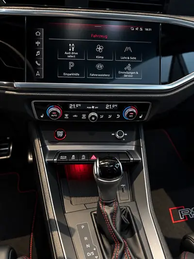 Audi RS Q3 Sportback quattro — 400 ch, 5-cylindres turbo, livraison Suisse — Miniature 12