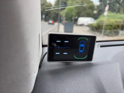 Mercedes-Benz Classe A 160 — Automatique, sécurité et confort urbain — Miniatura 16