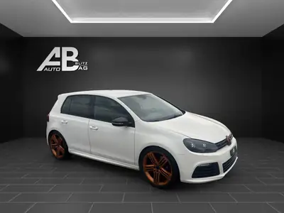 VW Golf 2.0 TSI R 4Motion — Sportive polyvalente 270 ch, transmission intégrale — dettaglio