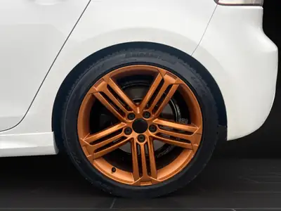 VW Golf 2.0 TSI R 4Motion — Sportive polyvalente 270 ch, transmission intégrale — Miniatura 16