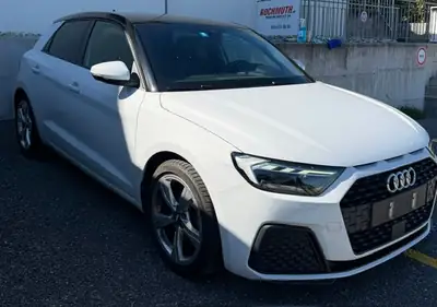 Audi A1 1.0 30 TFSI S Line — Citadine dynamique, entretien réduit, sans sinistre — Außenansicht