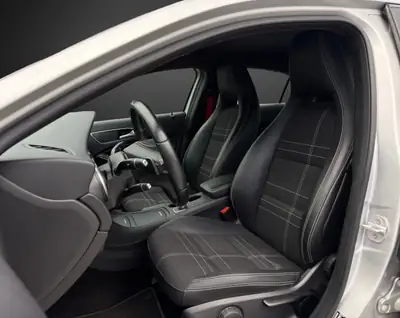Mercedes-Benz Classe A 200 CDI Urban 4Matic — Diesel économe, transmission automatique 7G-DCT — Miniatura 7
