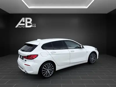 BMW 120d xDrive Steptronic — Diesel performant, transmission intégrale, révision récente — cruscotto