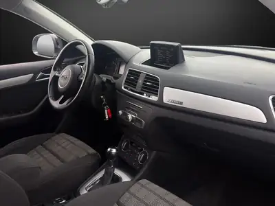 Audi Q3 2.0 TDI Sport Quattro — SUV compact robuste, tout-terrain confirmé, révision complète — Miniatura 10