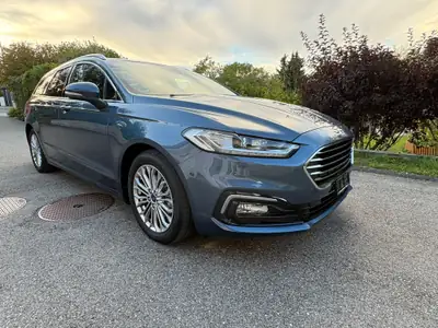Ford Mondeo Hybride 2022 — Élégance et efficacité énergétique, 61 000 km seulement — Außenansicht