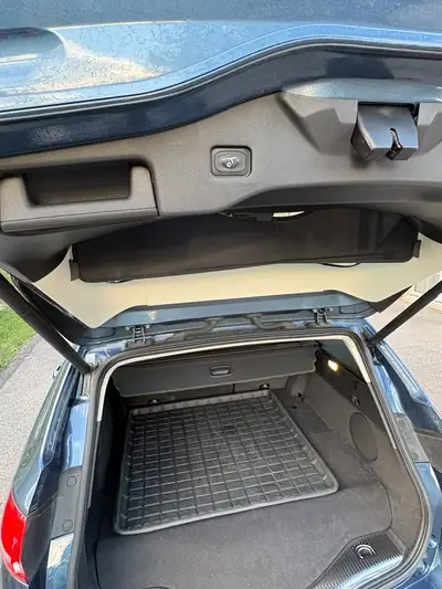 Ford Mondeo Hybride 2022 — Élégance et efficacité énergétique, 61 000 km seulement — Detail