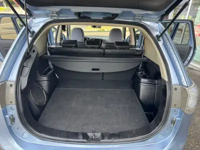 Mitsubishi Outlander PHEV Navigator — SUV hybride rechargeable 4WD, 121'580 km, sans sinistre — détail