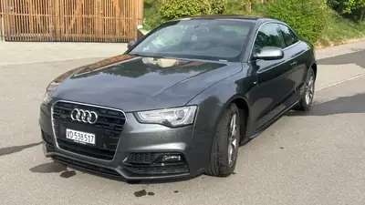 Audi A5 2.0 TDI 190 quattro — Coupé sportif diesel, pneus hiver inclus — vue extérieure