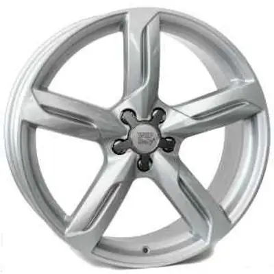 Audi Q5 3.0 V6 TDI Quattro — SUV premium diesel, freinage BREMBO haute performance — détail