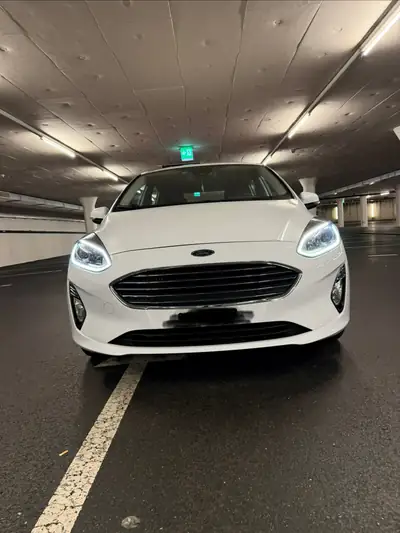 Ford Fiesta 1.0 EcoBoost Titanium — Citadine dynamique, équipée et économe — Thumbnail 13