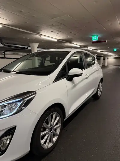 Ford Fiesta 1.0 EcoBoost Titanium — Citadine dynamique, équipée et économe — Thumbnail 15