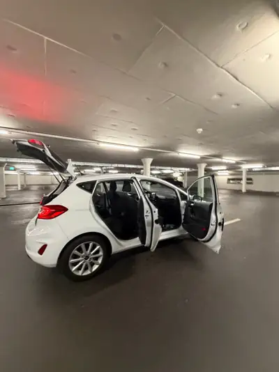Ford Fiesta 1.0 EcoBoost Titanium — Citadine dynamique, équipée et économe — Thumbnail 17