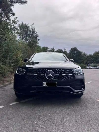 Mercedes-Benz GLC 220 d AMG Line 4matic — SUV diesel performant, 46'735 km seulement — arrière