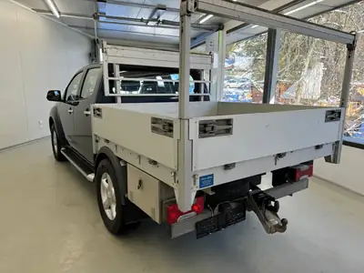 ISUZU D-MAX 2.5 TDi Quasar 4x4 — Pickup robuste, sans accident, 114'000 km — dettaglio