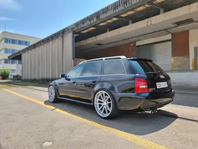 Audi RS4 2.7 V6 Biturbo Quattro — Break sportif de 2001, 430 ch et suspension KW V3 — côté
