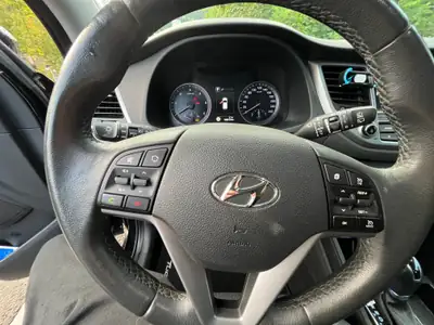 Hyundai Tucson 2.0 CRDi 185 Vertex 4WD — SUV robuste, toit panoramique, sans sinistre — cruscotto