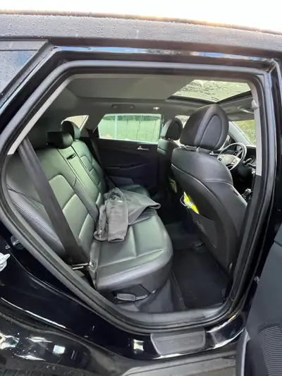 Hyundai Tucson 2.0 CRDi 185 Vertex 4WD — SUV robuste, toit panoramique, sans sinistre — Miniatura 9