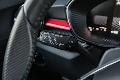 Skoda Fabia 1.0 TSI Monte Carlo DSG — Citadine dynamique, garantie 5 ans et équipements premium — Miniatur 22