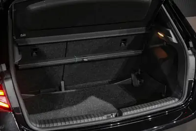 Skoda Fabia 1.0 TSI Monte Carlo DSG — Citadine dynamique, garantie 5 ans et équipements premium — Miniatur 24