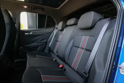Skoda Fabia 1.0 TSI Monte Carlo DSG — Citadine dynamique, garantie 5 ans, faible kilométrage — Thumbnail 12