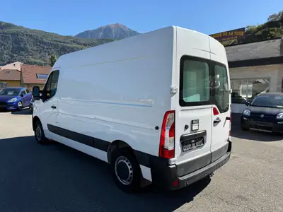 Renault Master T35 2.3 Blue dCi 150 — Utilitaire robuste avec plateforme de levage — Miniatura 8