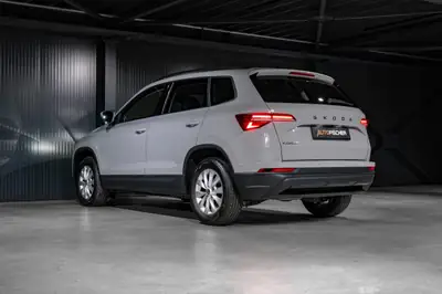 Skoda Karoq 1.5 TSI Fresh — SUV compact fiable, garantie 5 ans incluse — Thumbnail 8