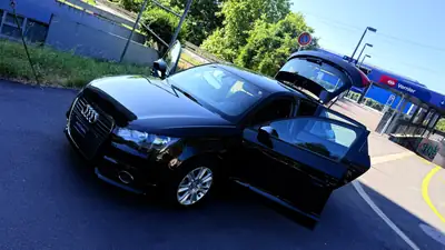 Audi A1 Sportback 1.4 TFSI — Compacte urbaine dynamique, 133'000 km — Miniature 15