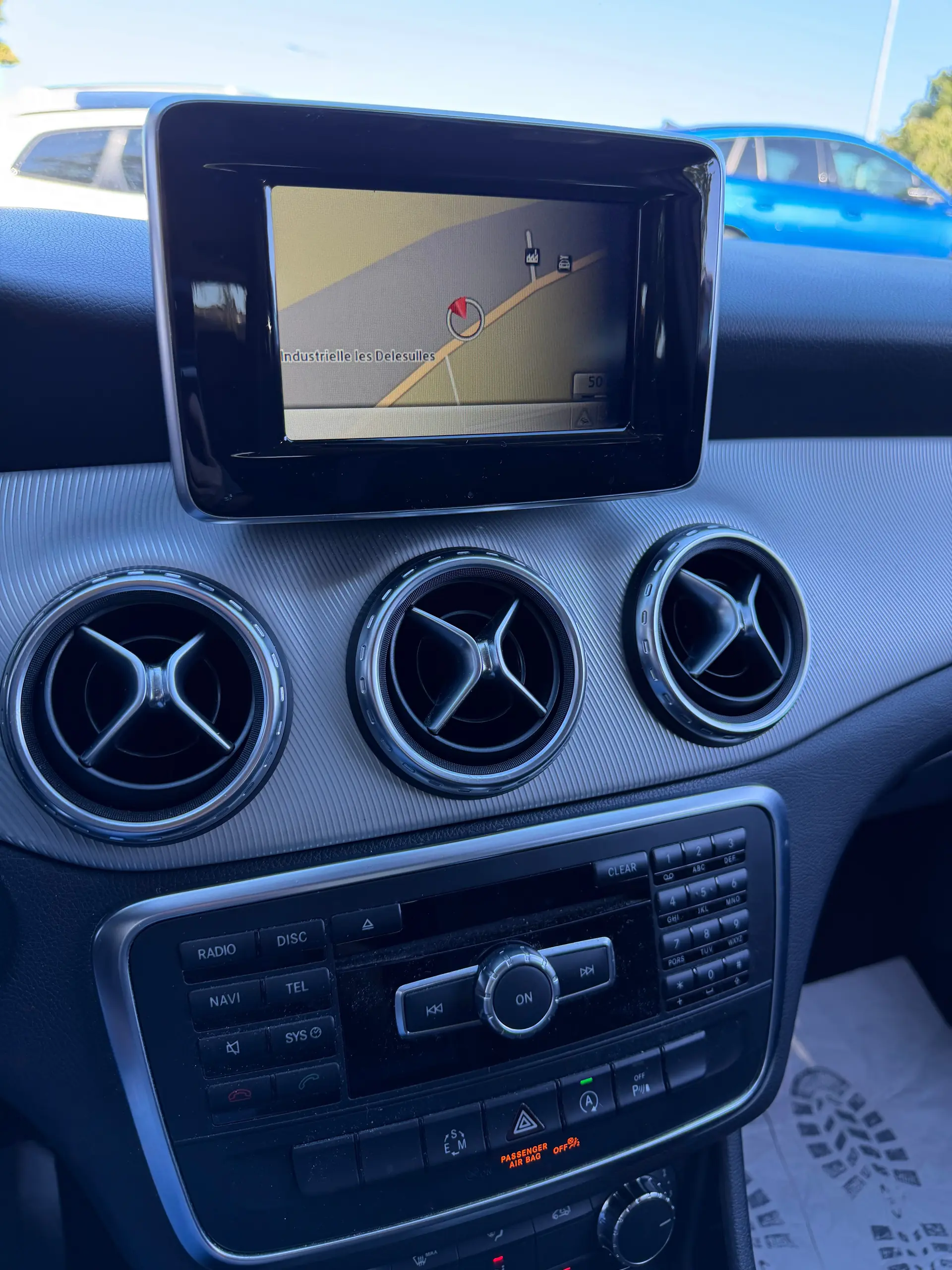 Mercedes-Benz GLA 2015 occasion Denges — 5