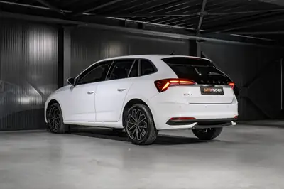 Skoda Scala 1.0 TSI Top Selection DSG — Berline compacte moderne, quasi neuve et garantie 5 ans — Thumbnail 8