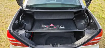 Mercedes-Benz SLK 200 Kompressor — Cabriolet sportif 2002, entretien impeccable — Miniatur 8