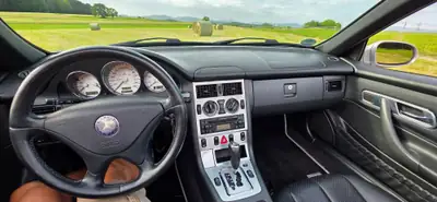 Mercedes-Benz SLK 200 Kompressor — Cabriolet sportif 2002, entretien impeccable — Miniatur 15