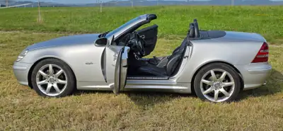 Mercedes-Benz SLK 200 Kompressor — Cabriolet sportif 2002, entretien impeccable — Miniatur 18
