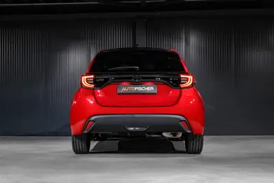 Toyota Yaris 1.5 e-CVT 2026 — Citadine hybride économique, quasi neuve — detail