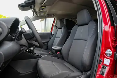 Toyota Yaris 1.5 e-CVT 2026 — Citadine hybride économique, quasi neuve — Thumbnail 10