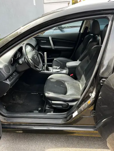 Mazda 6 2.5 Sport — Berline élégante et performante, 177 000 km — détail