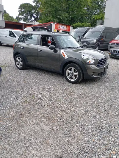 MINI Countryman One FWD — Citadin polyvalent, 115'000 km, essence économique — Miniatur 14