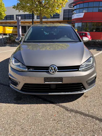 VW Golf 1.4 TSI ACT Lounge R-Line DSG — Compacte sportive automatique, sans sinistre — vue extérieure