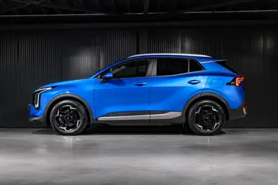 Kia Sportage 1.6T-GDi MHEV — SUV compact hybride, garantie 7 ans, très faible kilométrage — Thumbnail 9