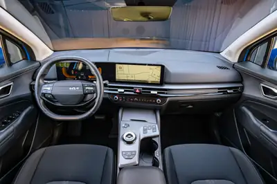 Kia Sportage 1.6T-GDi MHEV — SUV compact hybride, garantie 7 ans, très faible kilométrage — Thumbnail 15