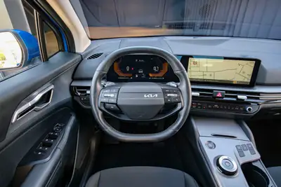 Kia Sportage 1.6T-GDi MHEV — SUV compact hybride, garantie 7 ans, très faible kilométrage — Thumbnail 16