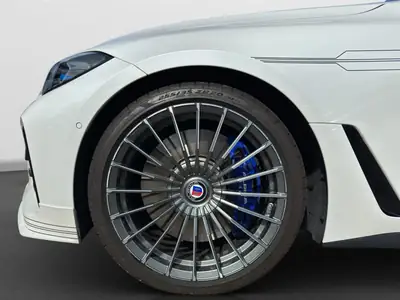 BMW-ALPINA B4 Gran Coupé — Édition spéciale 495 ch xDrive, très peu kilométré — Thumbnail 18