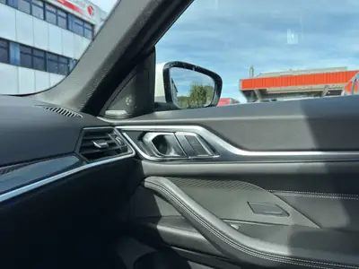BMW-ALPINA B4 Gran Coupé — Édition spéciale 495 ch xDrive, très peu kilométré — Thumbnail 20