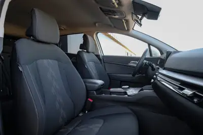 Kia Sportage 1.6T-GDi MHEV — SUV hybride léger, garantie 7 ans — Thumbnail 11