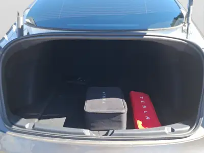 Tesla Model 3 Long Range Dual Motor AWD — Électrique haute performance, batterie saine à 92,2 % — Thumbnail 12