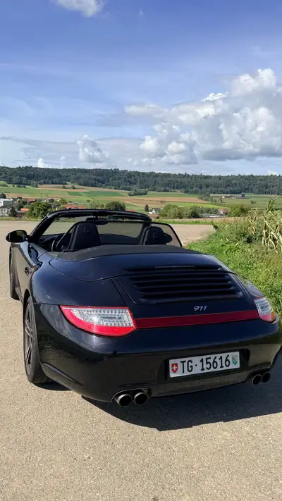 Porsche 911 Carrera 4S Cabriolet — Roadster mythique, moteur 3.8L turbo, 53'000 km seulement — detail