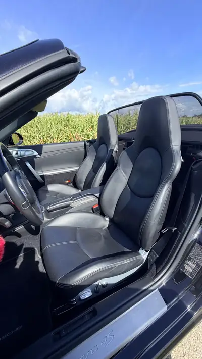 Porsche 911 Carrera 4S Cabriolet — Roadster mythique, moteur 3.8L turbo, 53'000 km seulement — Thumbnail 8