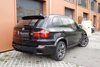 BMW X5 xDrive M50d — SUV premium diesel, Pack M et équipements haut de gamme — Thumbnail 8